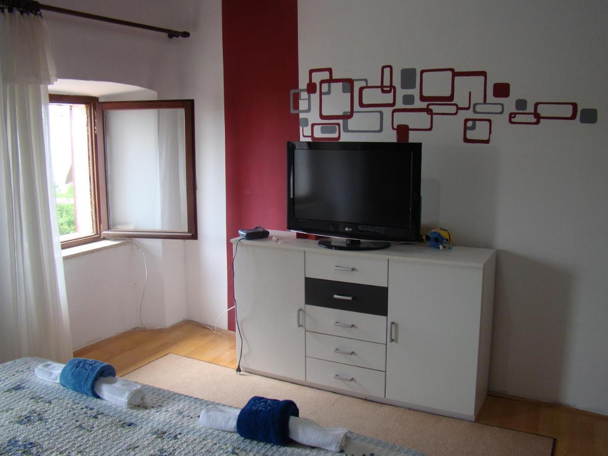 Gradina Appartamento Hreljin Esterno foto